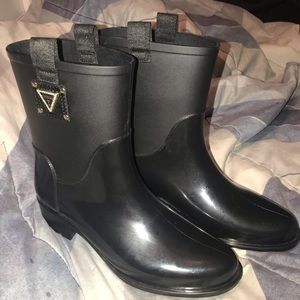 Guess Rain boots